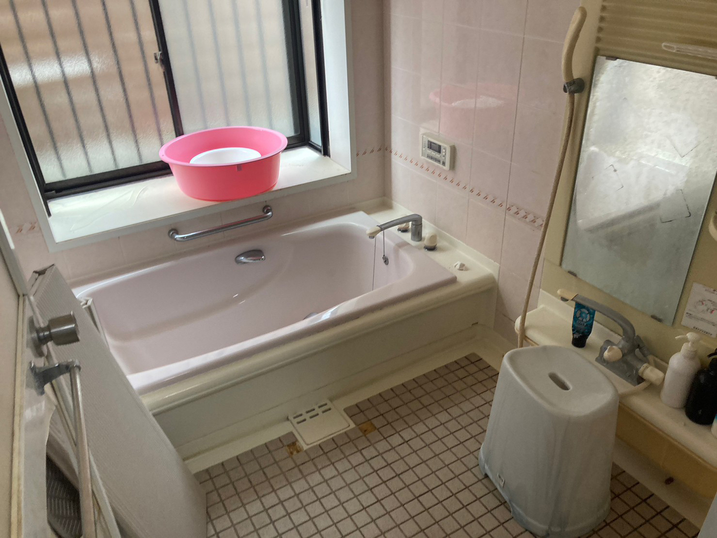 施工前のお風呂